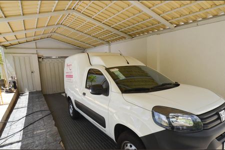 Casa à venda com 300m², 4 quartos e 2 vagasGaragem