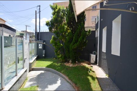 Casa à venda com 300m², 4 quartos e 2 vagasEntrada