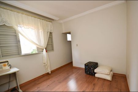 Casa à venda com 300m², 4 quartos e 2 vagasQuarto casa2