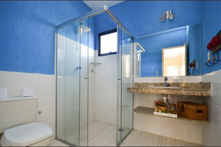 Casa à venda com 300m², 4 quartos e 2 vagasBanheiro social / casa2