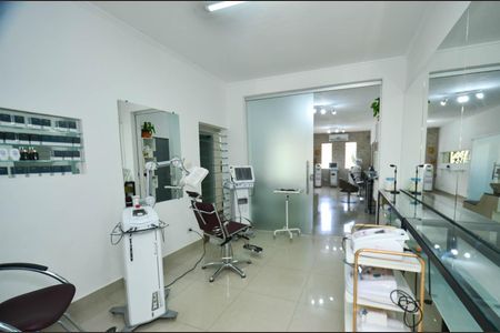 Casa à venda com 300m², 4 quartos e 2 vagasCopa casa1