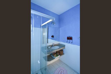 Casa à venda com 300m², 4 quartos e 2 vagasBanheiro social / casa2