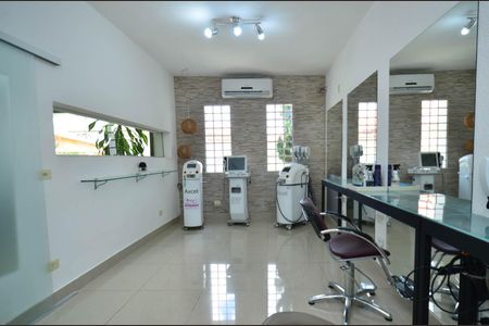 Casa à venda com 300m², 4 quartos e 2 vagasSala de estar /casa1