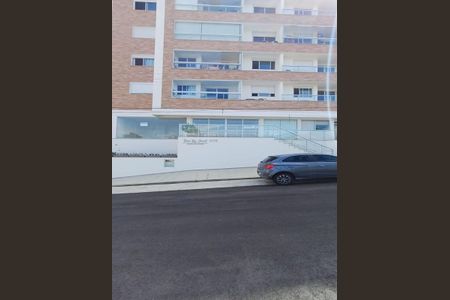 Apartamento para alugar com 64m², 2 quartos e 1 vagaFachada