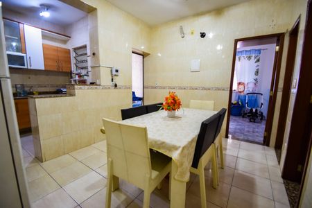 Casa de condomínio para alugar com 100m², 3 quartos e 1 vaga Casa de condomínio para alugar com 100m², 3 quartos e 1 vagaCopa