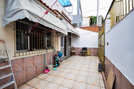 Casa de condomínio para alugar com 100m², 3 quartos e 1 vaga Casa de condomínio para alugar com 100m², 3 quartos e 1 vagaGaragem