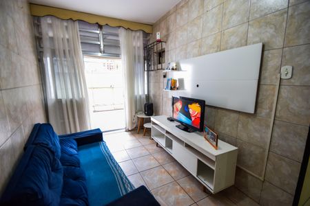 Casa de condomínio para alugar com 100m², 3 quartos e 1 vaga Casa de condomínio para alugar com 100m², 3 quartos e 1 vagaSala