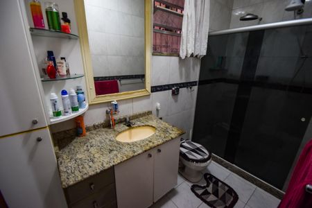 Casa de condomínio para alugar com 100m², 3 quartos e 1 vaga Casa de condomínio para alugar com 100m², 3 quartos e 1 vagaBanheiro