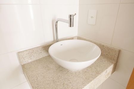 Apartamento para alugar com 45m², 2 quartos e 1 vaga Apartamento para alugar com 45m², 2 quartos e 1 vagaBanheiro