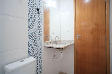 Casa de condomínio para alugar com 55m², 1 quarto e 1 vagaBanheiro