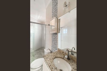 Banheiro de apartamento à venda com 1 quarto, 55m² em Vila Euthalia, São Paulo