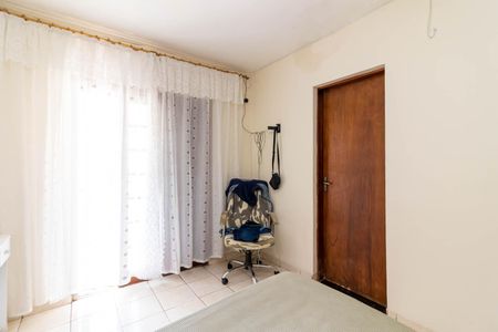 Casa à venda com 230m², 4 quartos e 4 vagas Casa à venda com 230m², 4 quartos e 4 vagasSuíte 2