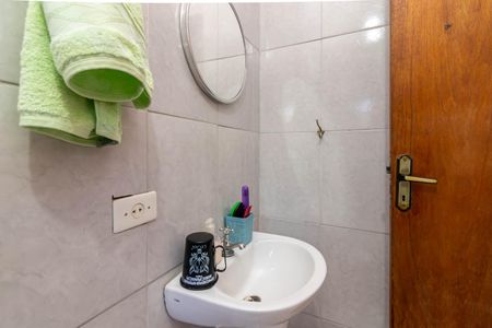 Casa à venda com 230m², 4 quartos e 4 vagas Casa à venda com 230m², 4 quartos e 4 vagasBanheiro da Suíte 2