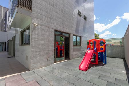 Apartamento à venda com 86m², 3 quartos e 3 vagasÁrea comum - Playground