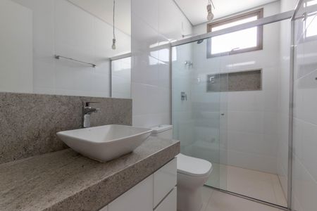 Apartamento à venda com 86m², 3 quartos e 3 vagasBanheiro