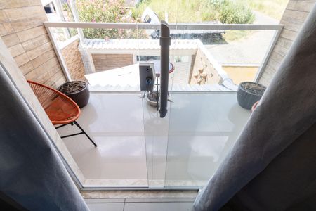 Casa para alugar com 191m², 2 quartos e 1 vaga Casa para alugar com 191m², 2 quartos e 1 vagaVaranda do Suíte