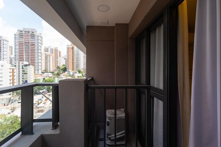 Studio para alugar com 25m², 1 quarto e sem vaga Studio para alugar com 25m², 1 quarto e sem vagaVaranda