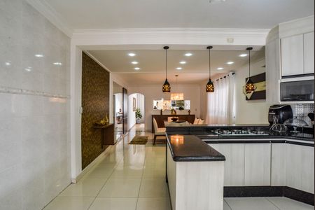 Casa à venda com 300m², 3 quartos e 5 vagasCozinha
