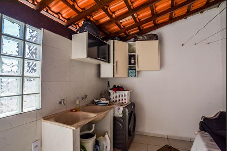 Casa à venda com 300m², 3 quartos e 5 vagasÁrea de Serviço