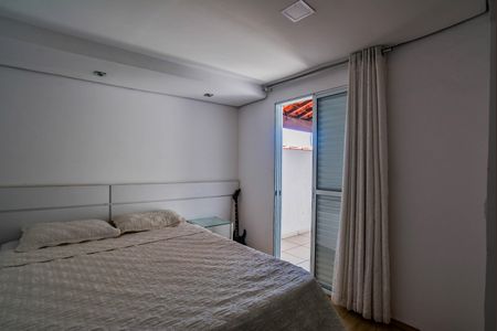 Casa à venda com 300m², 3 quartos e 5 vagasSuíte 2