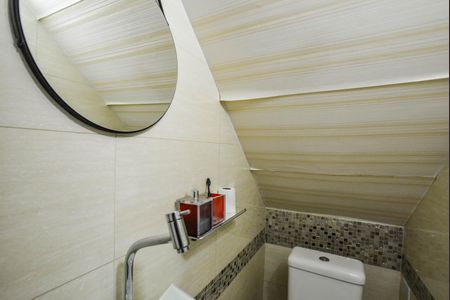 Casa à venda com 300m², 3 quartos e 5 vagasLavabo