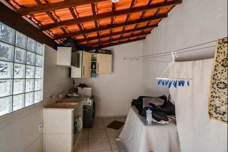 Casa à venda com 300m², 3 quartos e 5 vagasÁrea de Serviço