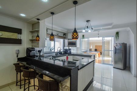 Casa à venda com 300m², 3 quartos e 5 vagasCozinha
