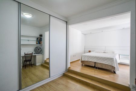 Casa à venda com 300m², 3 quartos e 5 vagasSuíte 2