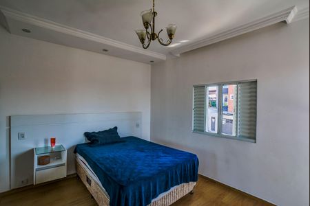 Casa à venda com 300m², 3 quartos e 5 vagasSuíte 1