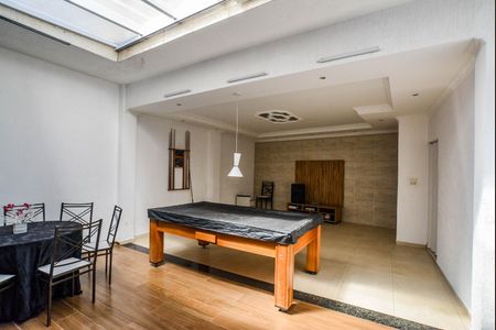 Casa à venda com 300m², 3 quartos e 5 vagasQuintal