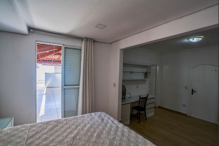 Casa à venda com 300m², 3 quartos e 5 vagasSuíte 2