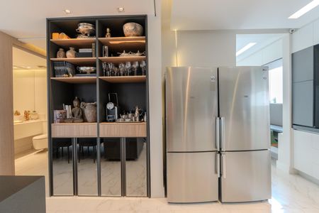 Apartamento à venda com 240m², 4 quartos e 1 vaga Apartamento à venda com 240m², 4 quartos e 1 vagaCozinha