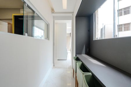 Apartamento à venda com 240m², 4 quartos e 1 vaga Apartamento à venda com 240m², 4 quartos e 1 vagaÁrea de Serviço