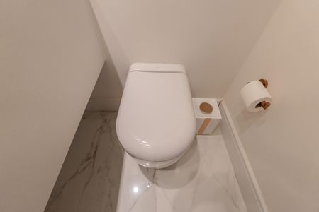 Apartamento à venda com 240m², 4 quartos e 1 vaga Apartamento à venda com 240m², 4 quartos e 1 vagaLavabo