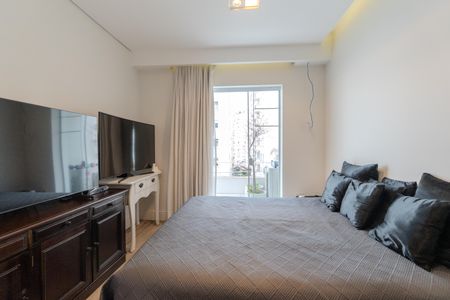 Apartamento à venda com 240m², 4 quartos e 1 vaga Apartamento à venda com 240m², 4 quartos e 1 vagaSuíte 2