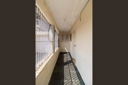 Casa à venda com 203m², 2 quartos e 3 vagas Casa à venda com 203m², 2 quartos e 3 vagasÁrea de Serviço