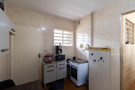 Casa à venda com 203m², 2 quartos e 3 vagas Casa à venda com 203m², 2 quartos e 3 vagasCozinha