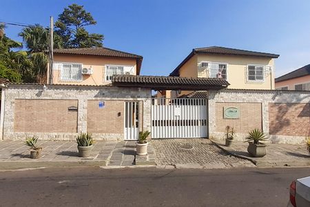 Casa de condomínio à venda com 125m², 3 quartos e 2 vagas Casa de condomínio à venda com 125m², 3 quartos e 2 vagasFachada do Condomínio