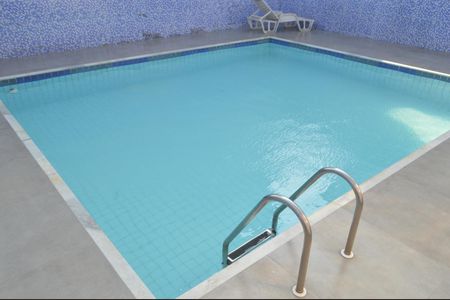 Casa de condomínio à venda com 125m², 3 quartos e 2 vagas Casa de condomínio à venda com 125m², 3 quartos e 2 vagasÁrea comum - Piscina