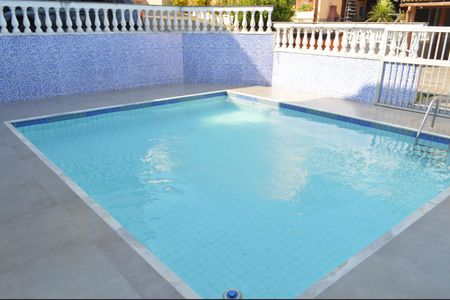 Casa de condomínio à venda com 125m², 3 quartos e 2 vagas Casa de condomínio à venda com 125m², 3 quartos e 2 vagasÁrea comum - Piscina