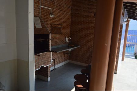 Casa de condomínio à venda com 125m², 3 quartos e 2 vagas Casa de condomínio à venda com 125m², 3 quartos e 2 vagasÁrea comum - Churrasqueira