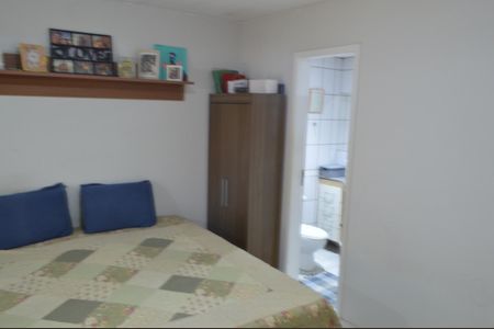 Casa de condomínio à venda com 125m², 3 quartos e 2 vagas Casa de condomínio à venda com 125m², 3 quartos e 2 vagasSuíte