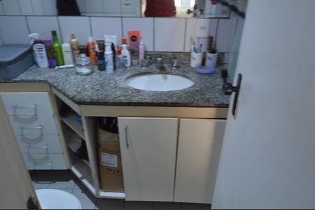 Casa de condomínio à venda com 125m², 3 quartos e 2 vagas Casa de condomínio à venda com 125m², 3 quartos e 2 vagasBanheiro da Suíte