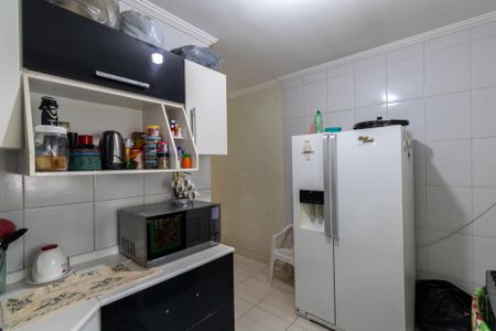 Casa à venda com 60m², 3 quartos e 3 vagasCozinha 