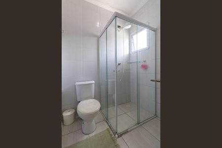 Casa à venda com 60m², 3 quartos e 3 vagasBanheiro Suíte 