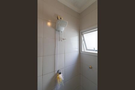 Casa à venda com 60m², 3 quartos e 3 vagasBanheiro 