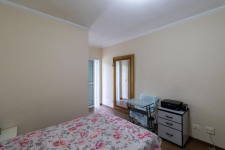 Casa à venda com 60m², 3 quartos e 3 vagasSuíte 