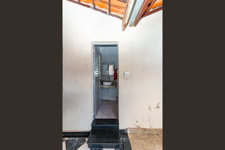 Casa à venda com 420m², 4 quartos e 3 vagas Casa à venda com 420m², 4 quartos e 3 vagasBanheiro Social 2