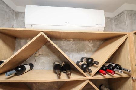 Apartamento à venda com 140m², 2 quartos e 1 vaga Apartamento à venda com 140m², 2 quartos e 1 vagaMini Adega