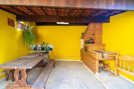 Casa para alugar com 70m², 2 quartos e 2 vagas Casa para alugar com 70m², 2 quartos e 2 vagasChurrasqueira